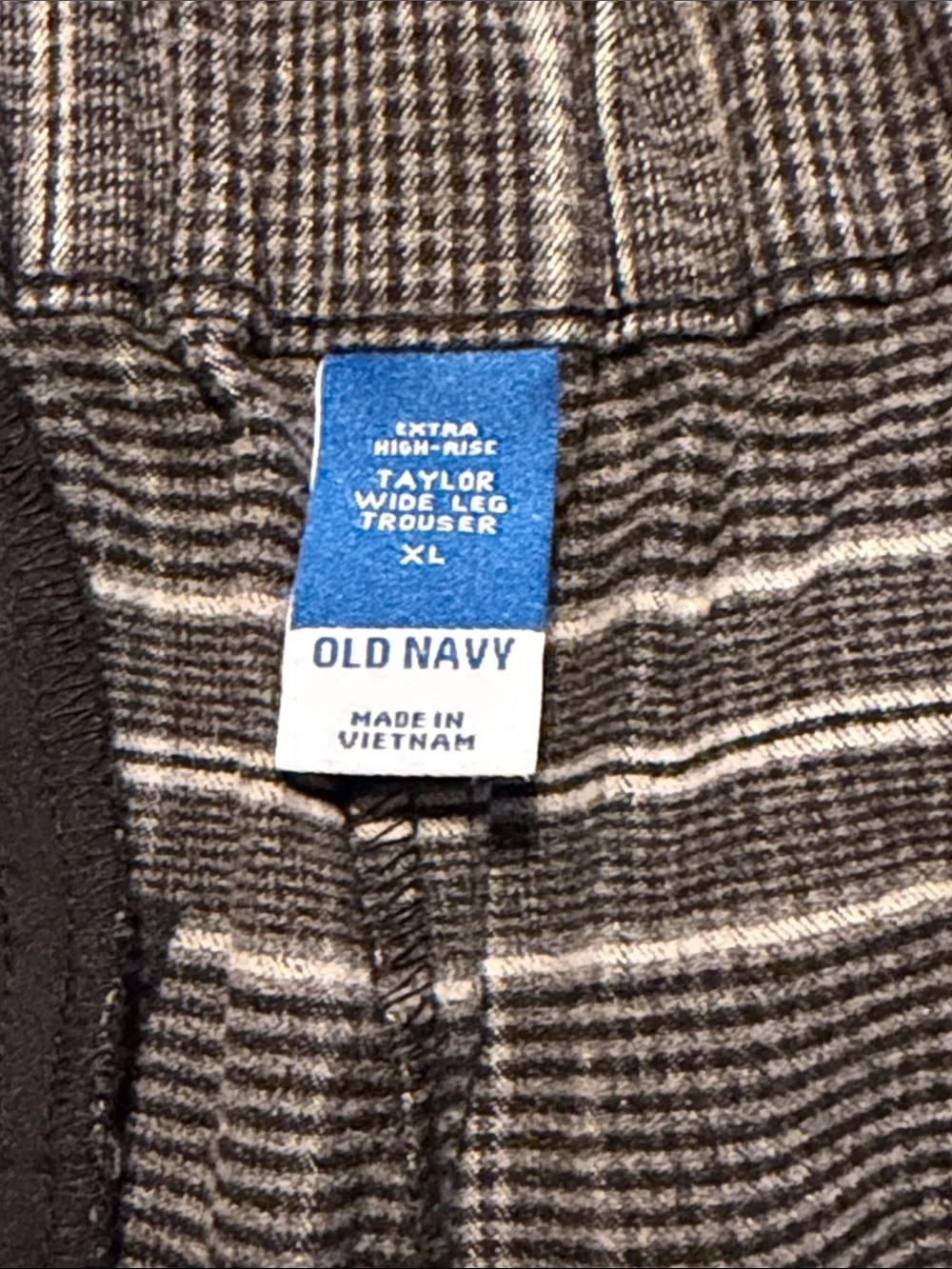 Old Navy Gray Plaid Flannel Trousers